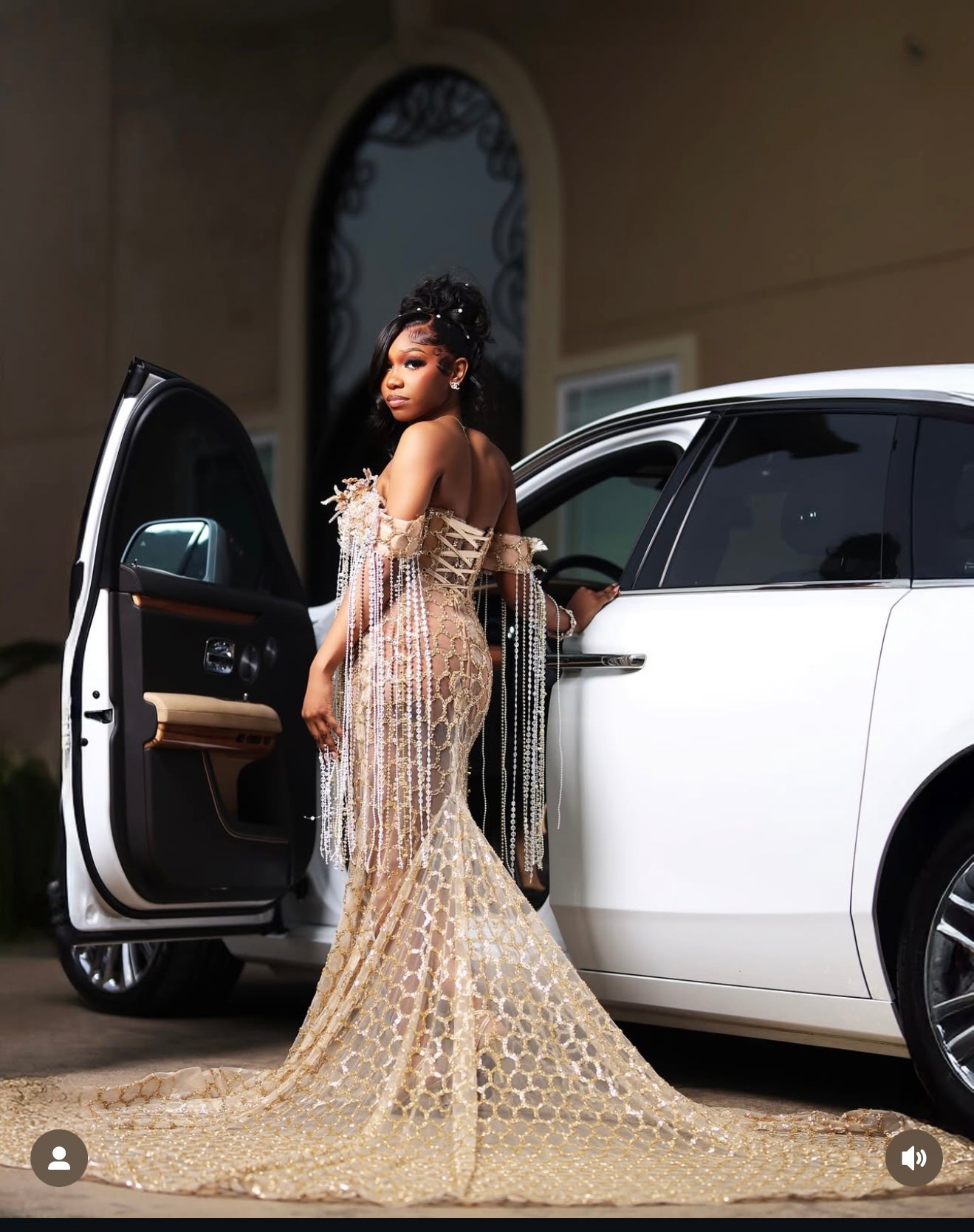 Tracey: Elegant Dress
