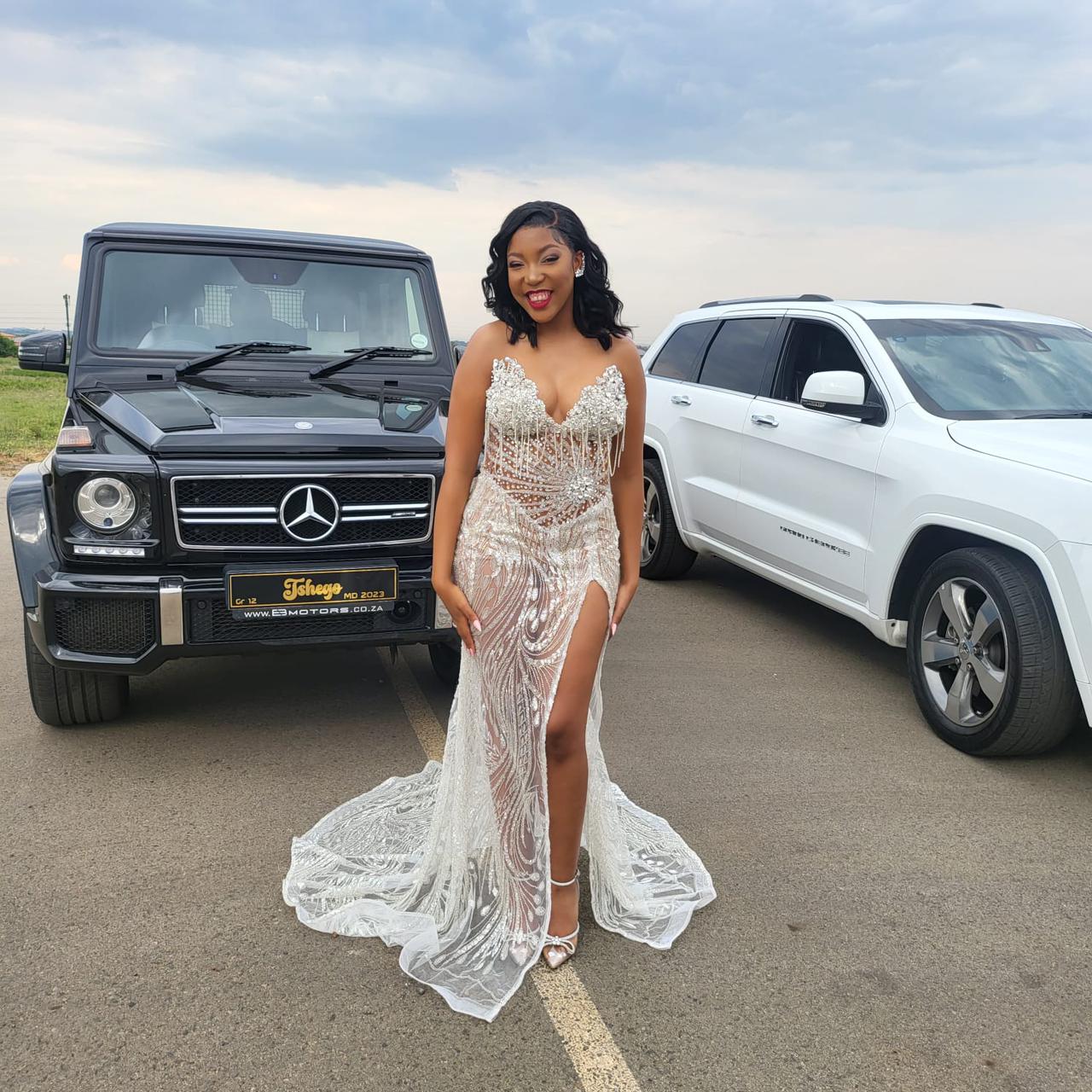 Tshego : Silver Rhinestone Dress